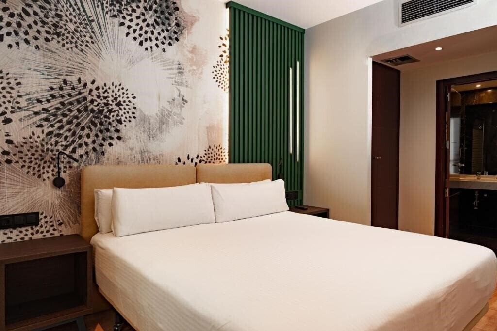 Вид Sercotel Princesa De Eboli 4*