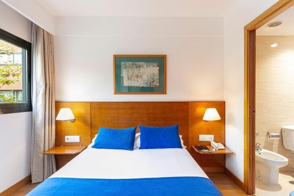 Готель Globales De Los Reyes Hotel 3*