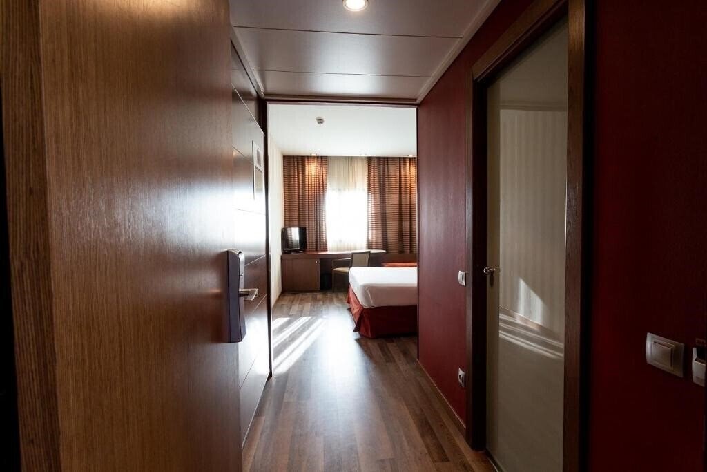 Панорама Las Artes 3*