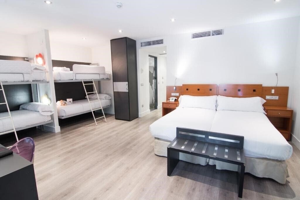 Апартаменты Petit Palace Arenal 3*