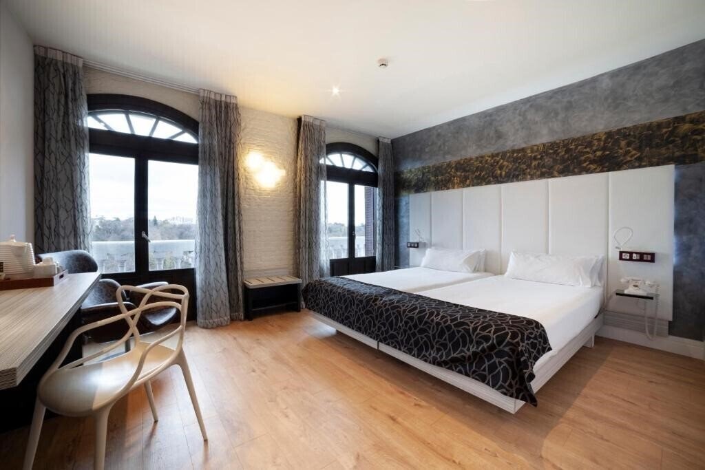 Фото Petit Palace Savoy Alfonso XII 4*