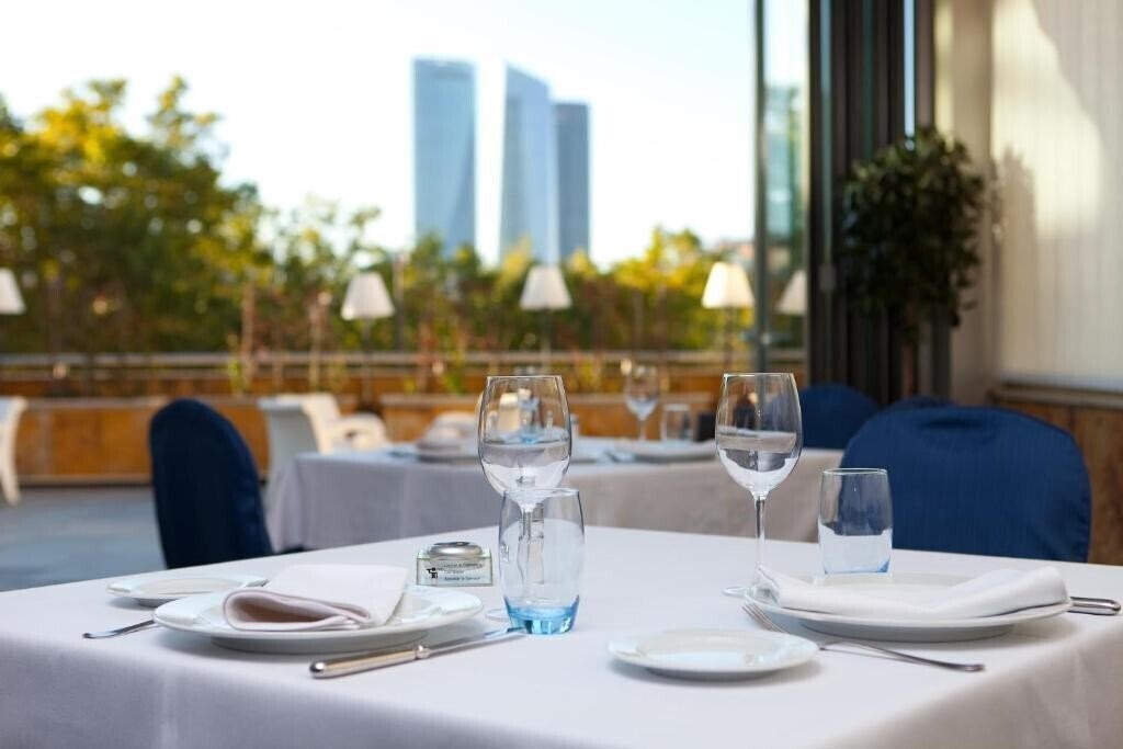 Територія Villamadrid 4*