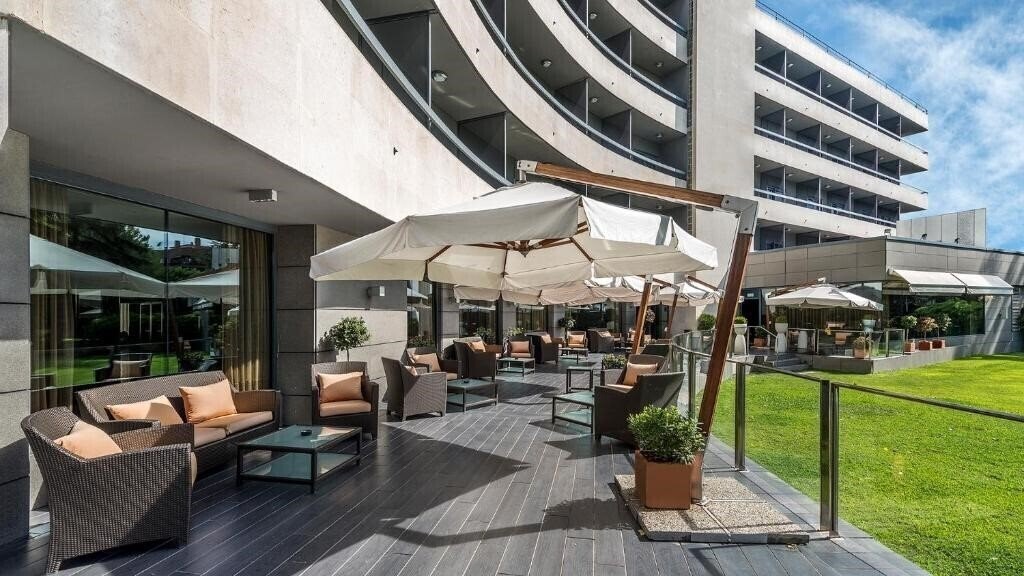 Апартаменты Eurostars Monte Real 4*