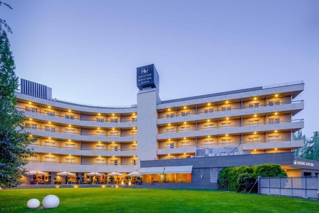 Отель Eurostars Monte Real 4*