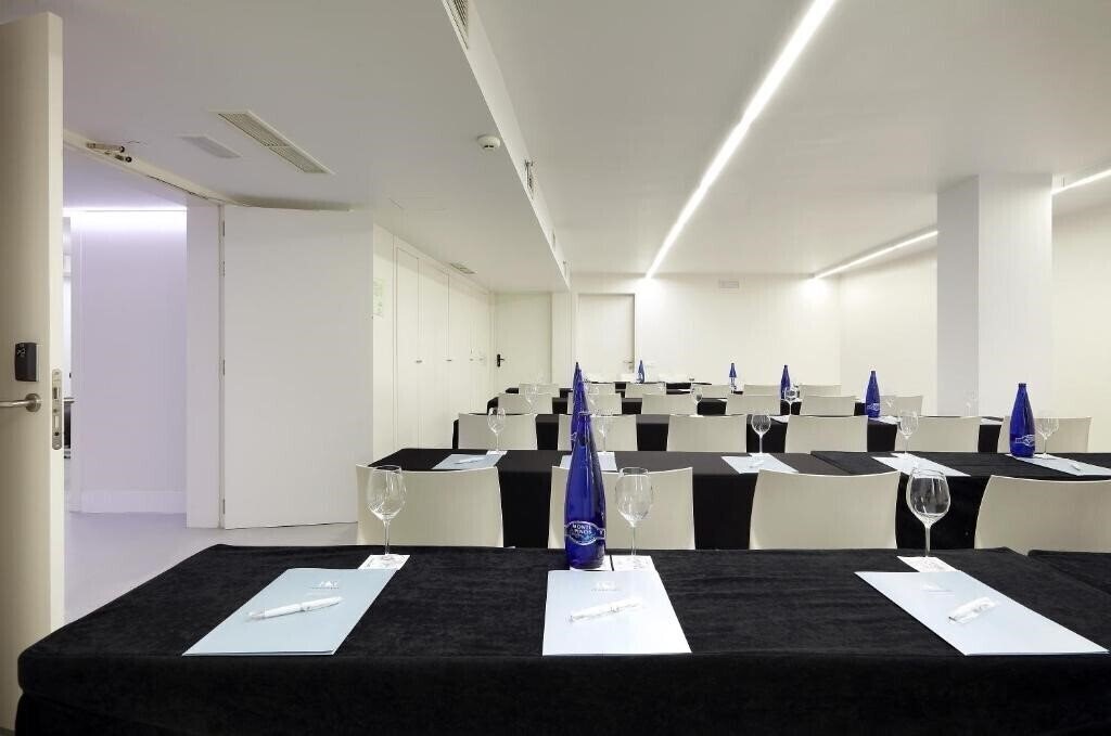 Территория Eurostars Central 4*