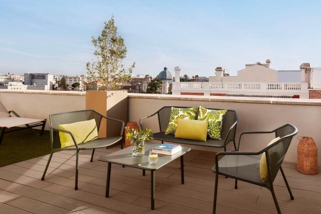 Фотографія Zurbano 3*