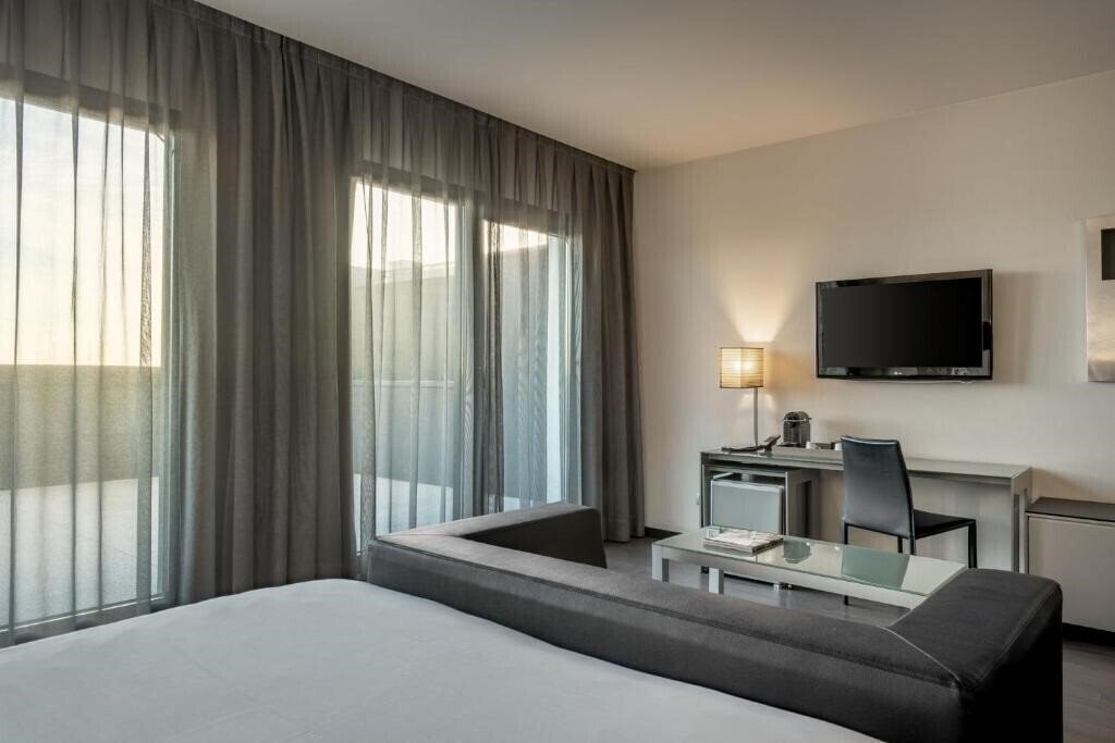Апартаменти Ac Hotel Atocha by Marriott 4*