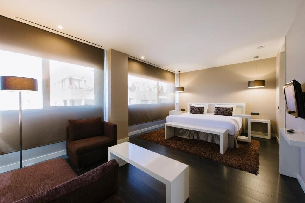 Фото Pcm Forum Alcala (ex. Rafaelhoteles Forum Alcala) 4*