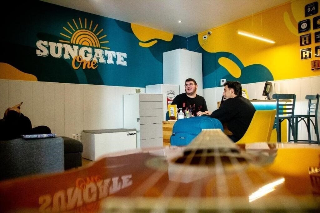 Вид Sungate One 2*