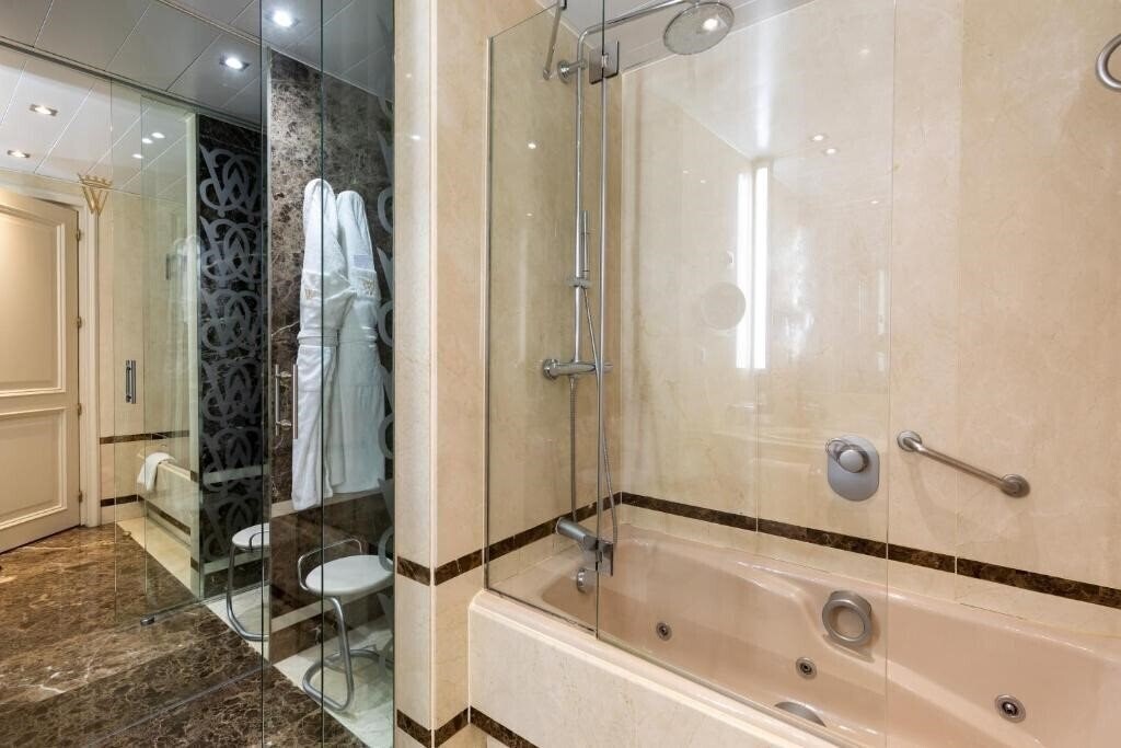 Картинка Wellington 5*