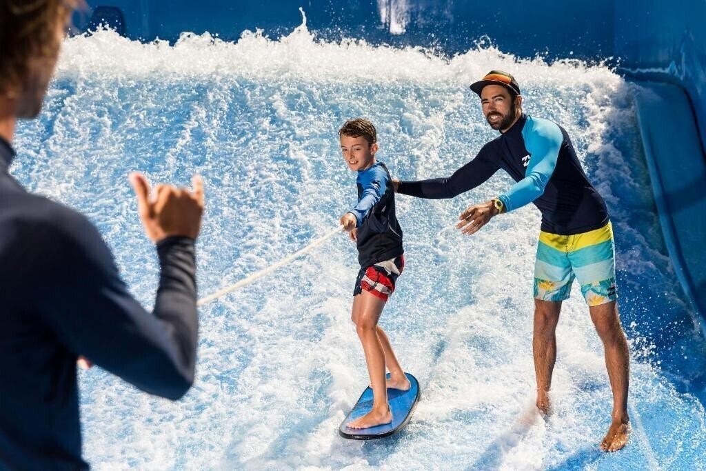 Апартаменти Sol Wave House 4*