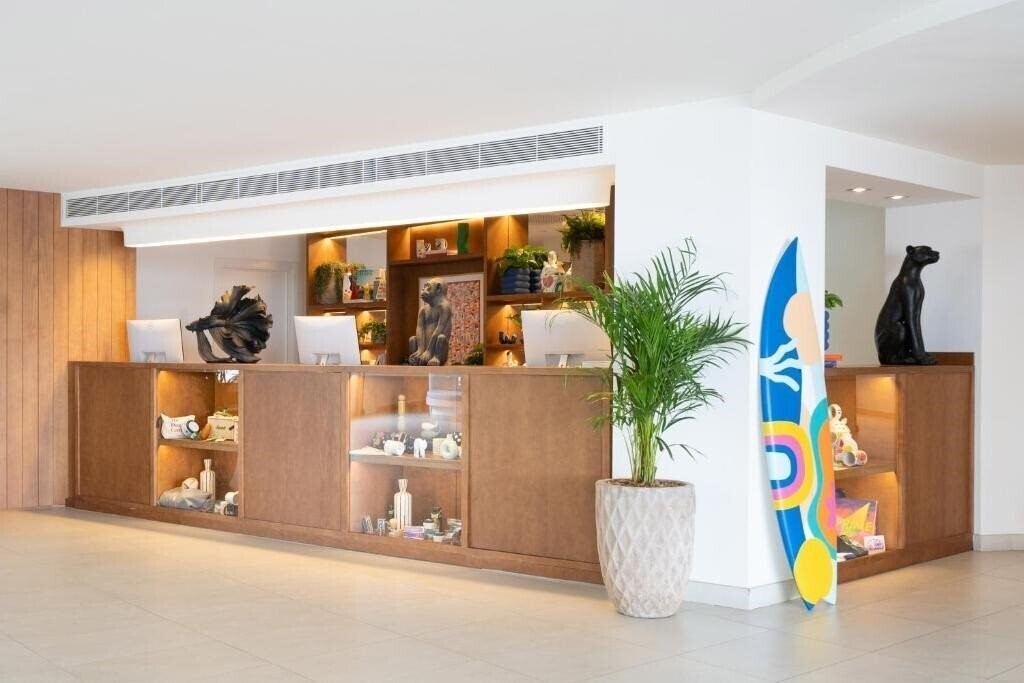 Вид Innside Wave Calvia 4*