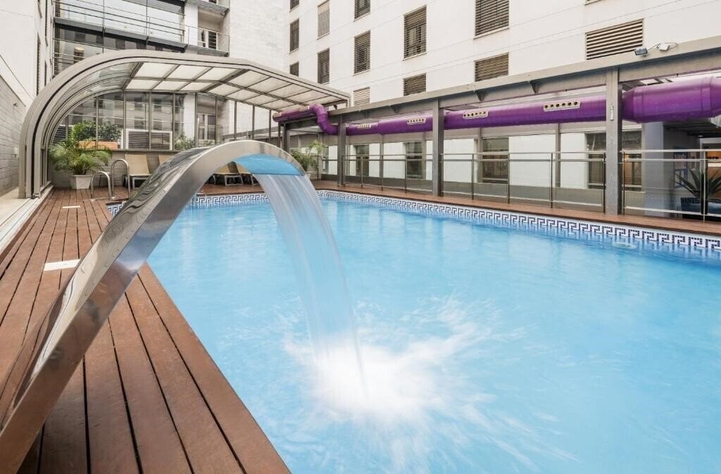 Отель Ilunion Malaga 4*