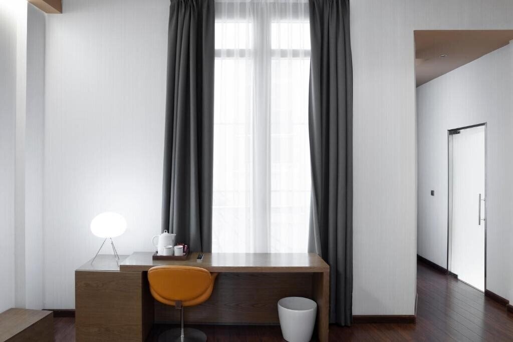 Апартаменты Petit Palace Plaza Malaga 4*