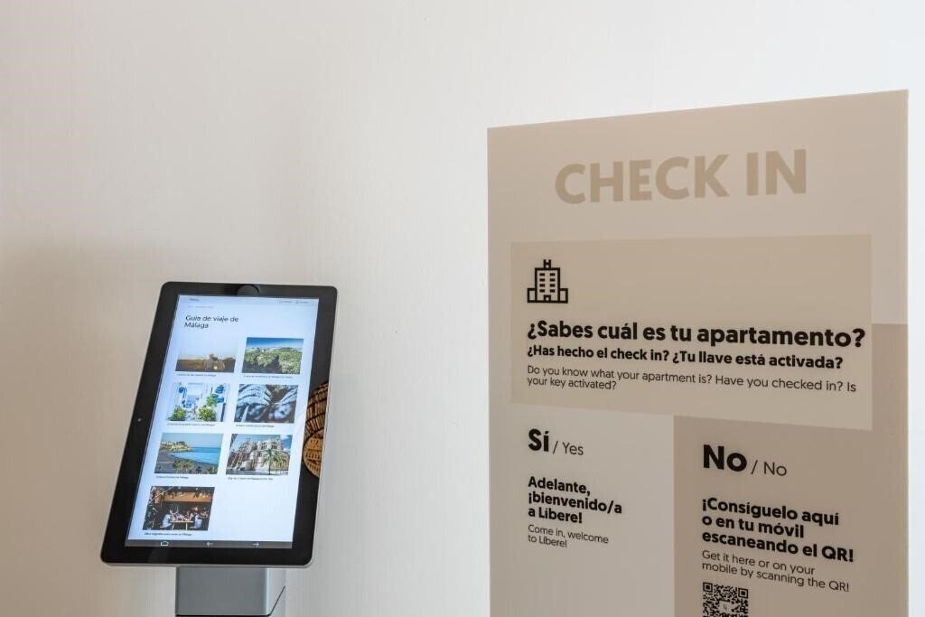 Зображення Apartamentos Libere Malaga Teatro Romano 4*