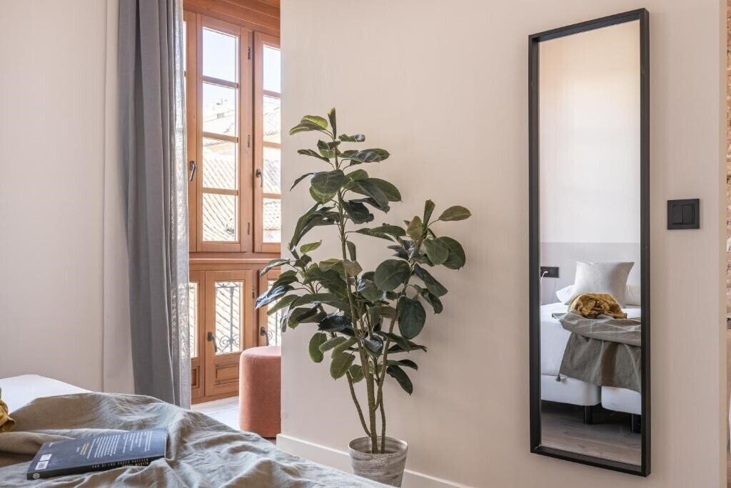 Апартаменти Apartamentos Libere Malaga Teatro Romano 4*