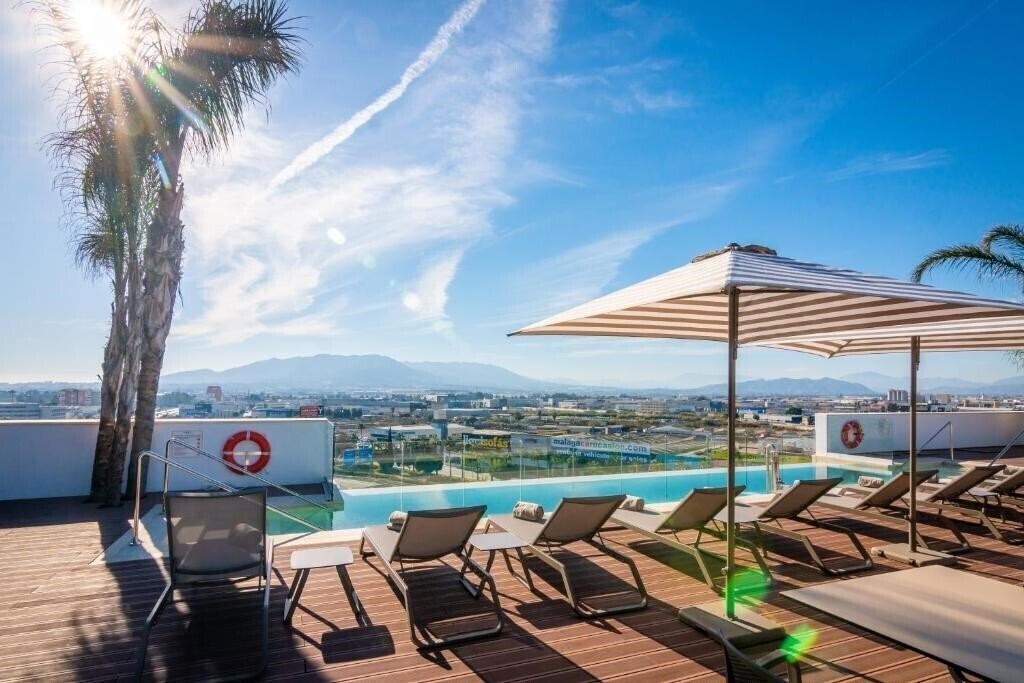 Изображение Hotel Malaga Vibes 4*