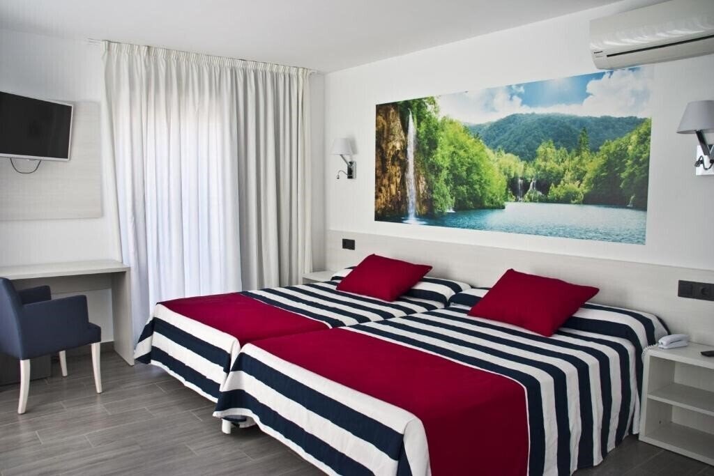 Панорама Europa Splash & SPA 4*