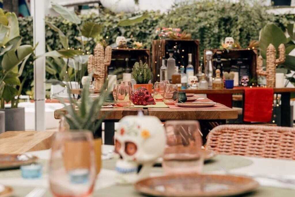 Панорама Hard Rock Hotel Marbella 4*