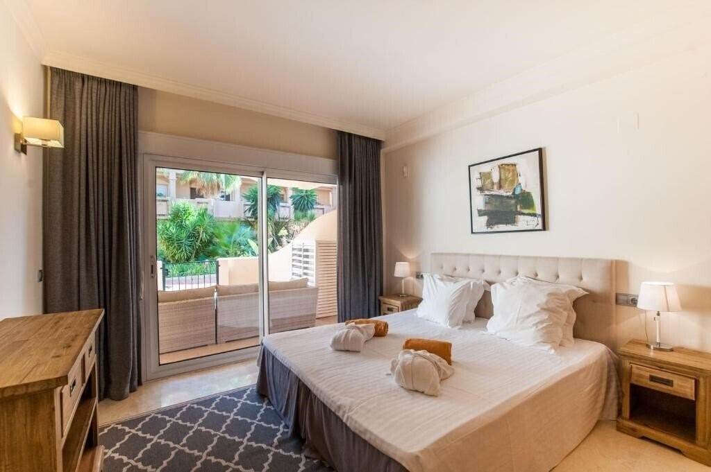 Зображення Aloha Hill Club 4*