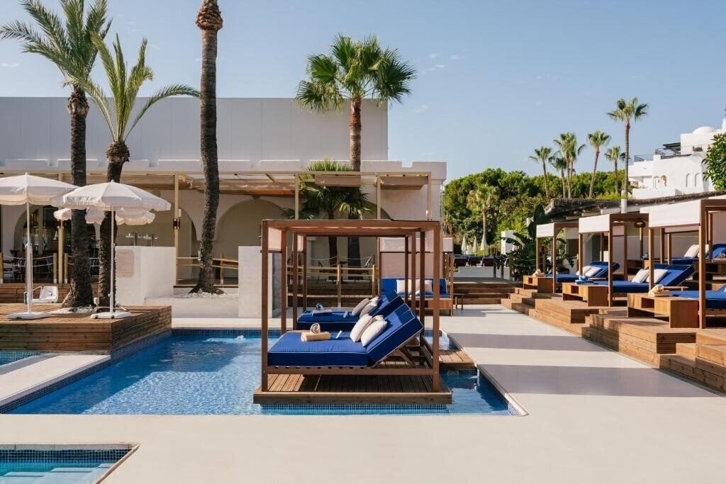 Апартаменты ME Marbella 5*