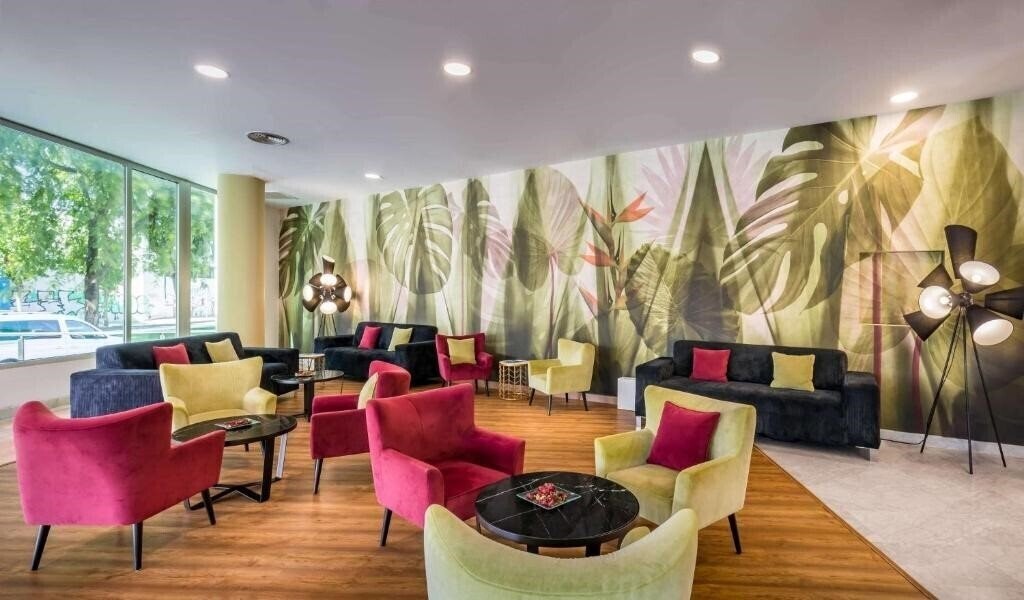 Вид Allegro Murcia Azarbe 4*