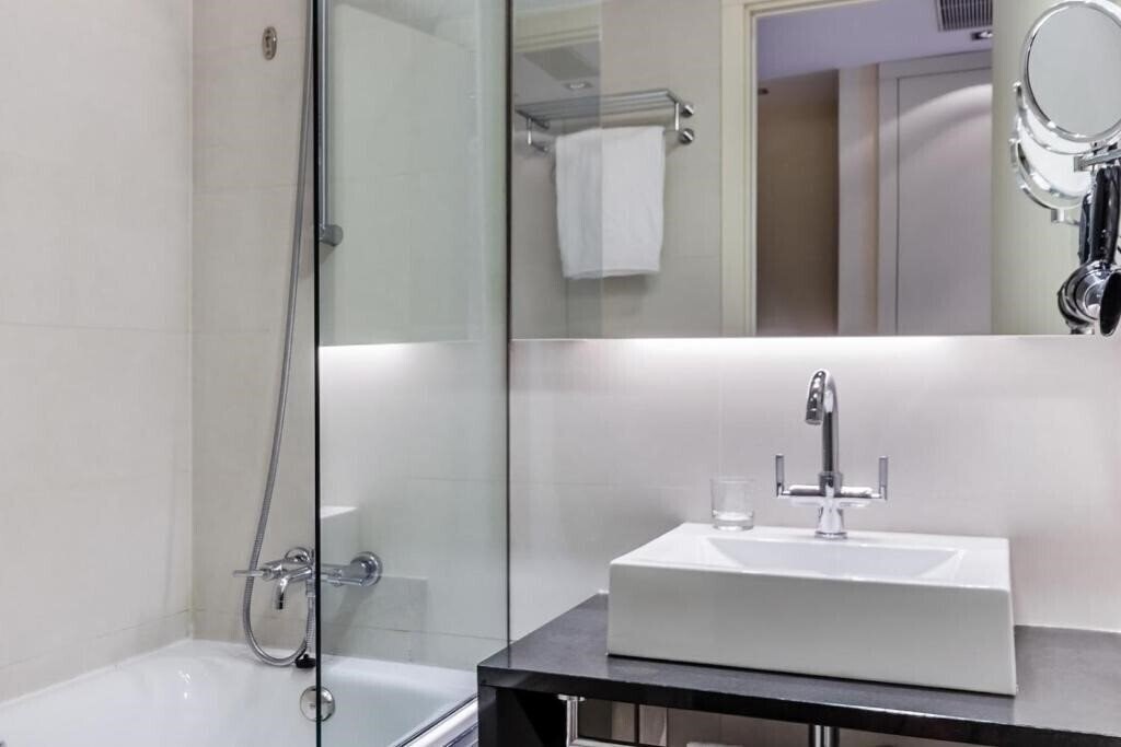 Панорама Hotel 525 4*