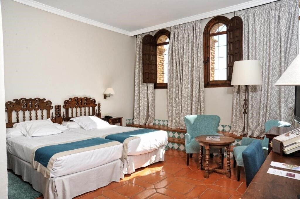 Вид Parador De Alcaniz 4*