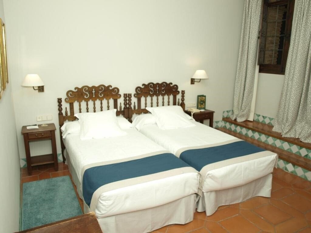 Территория Parador De Alcaniz 4*