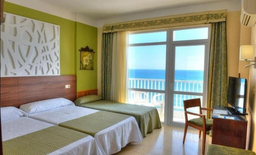 Картинка Hotel & SPA Entremares 4*