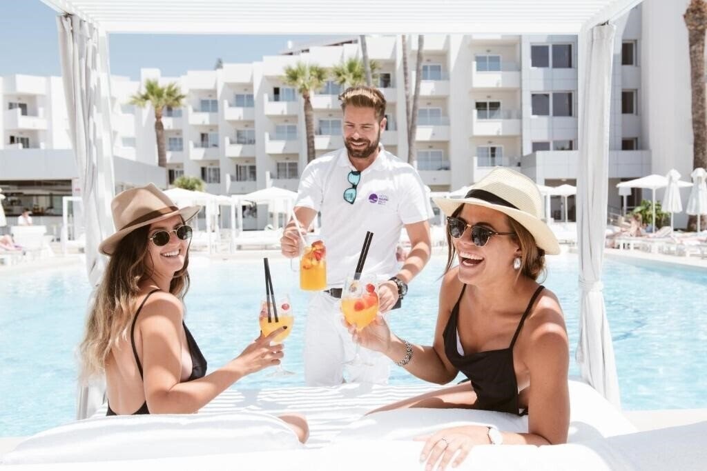 Панорама Garbi Ibiza & SPA 4*