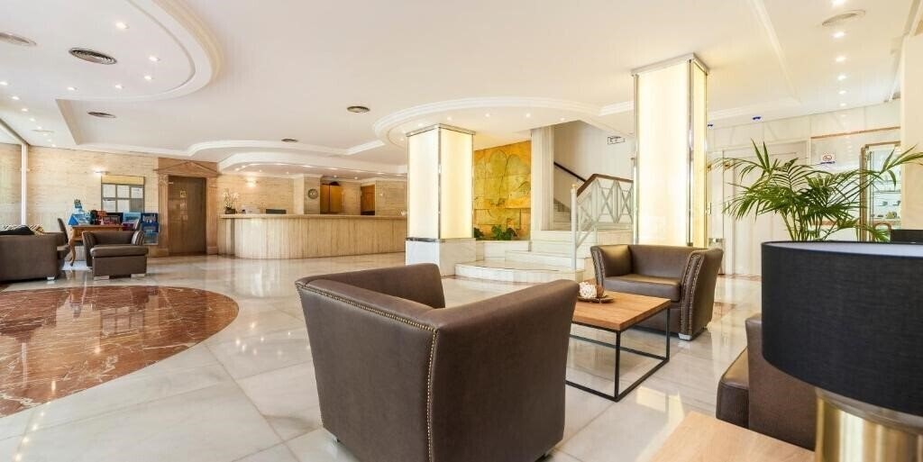 Панорама Globales Palmanova Palace 4*