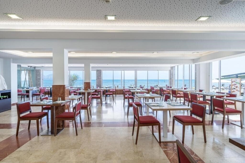 Территория THB Gran Bahia 4*