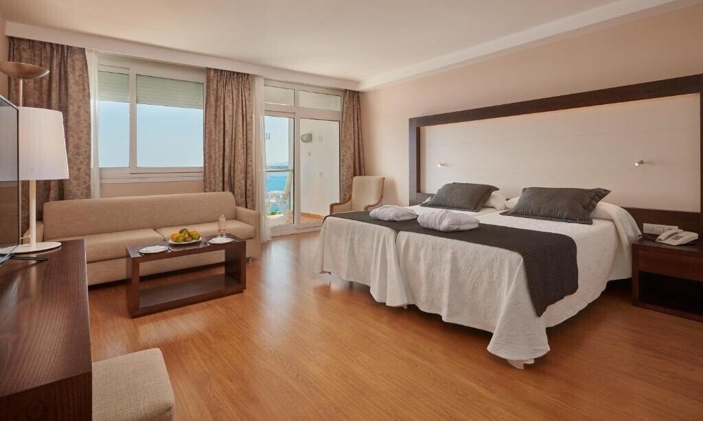 Вид Hipotels Eurotel Punta Rotja 4*