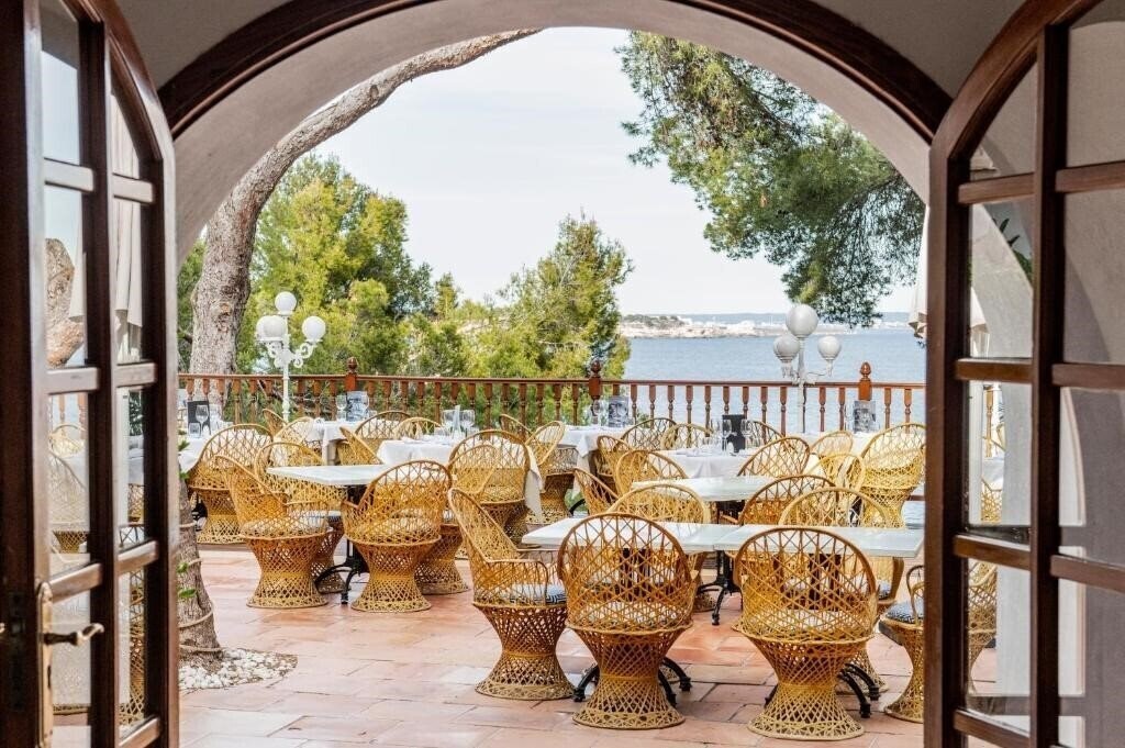 Апартаменты Roc Illetas 4*