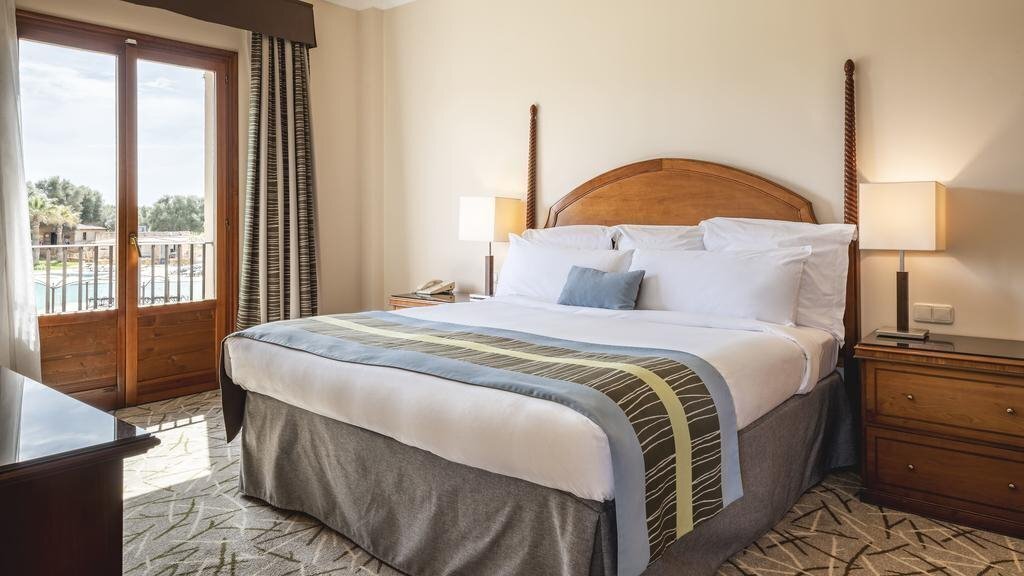 Апартаменти Be Live Collection Son Antem 5*