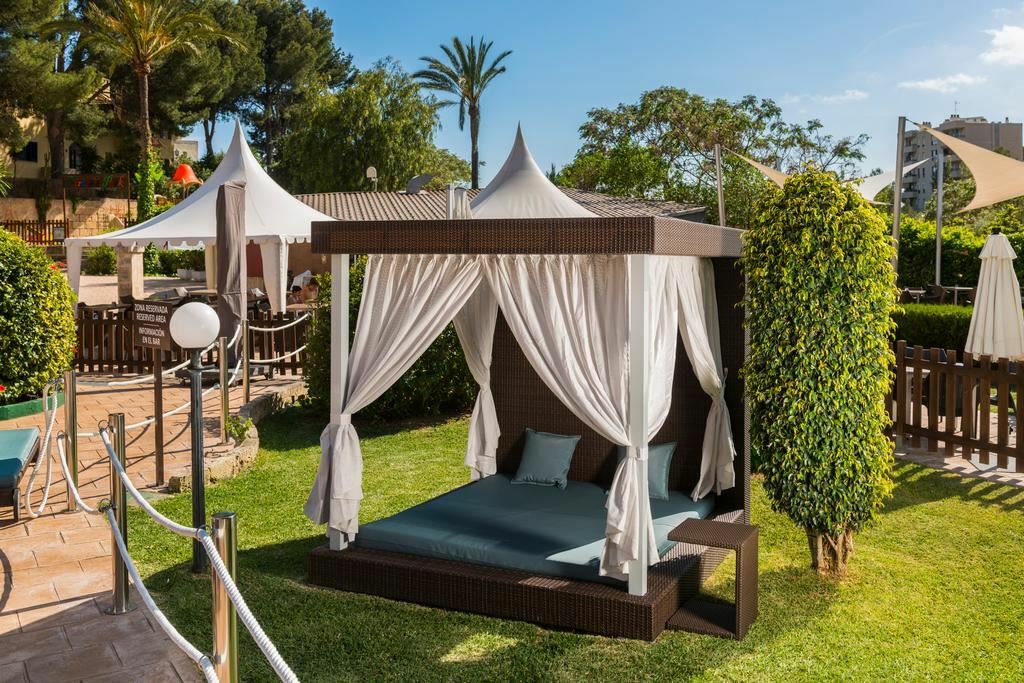 Апартаменти Salles Hotels Marina Portals 4*