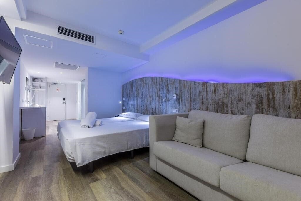 Изображение Welikehotel Triton Beach 4*