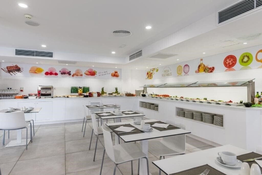 Територія Triton Beach (ex. Sensity Chillout) 4*