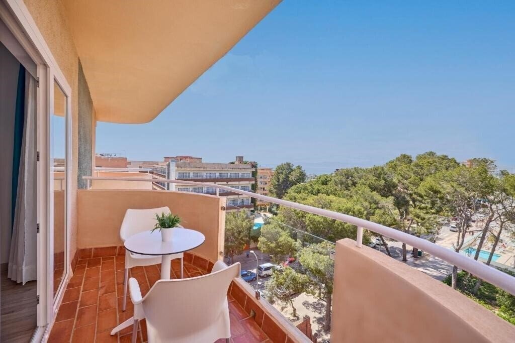 Вид Hotel Fenix 3*