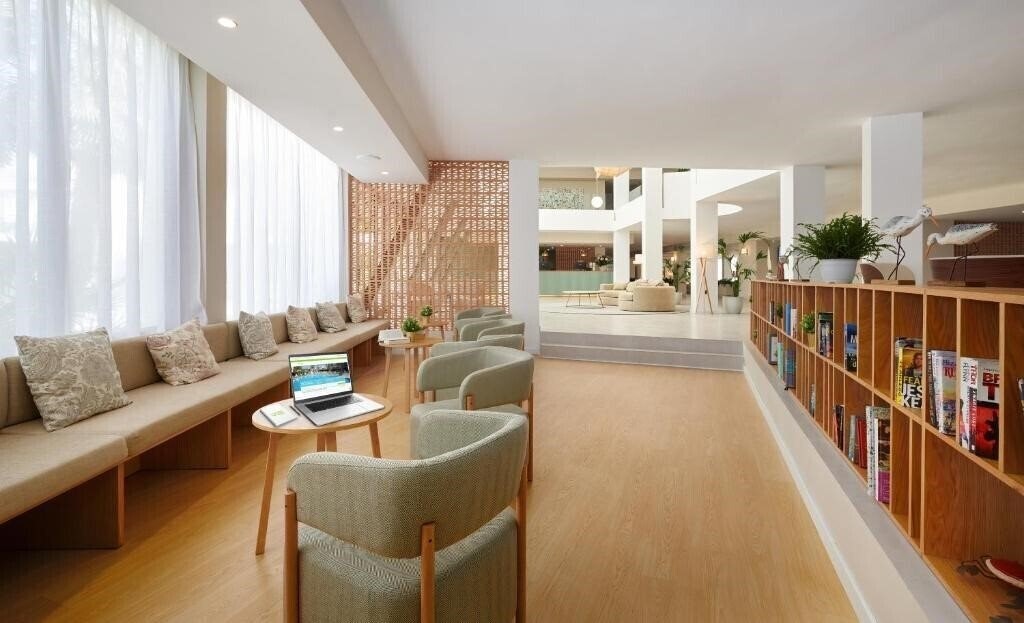 Вид Protur Sa Coma Playa Hotel & SPA 4*