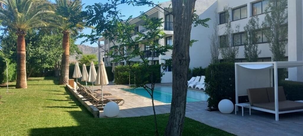 Панорама Bahia De Pollensa Aparthotel 3*