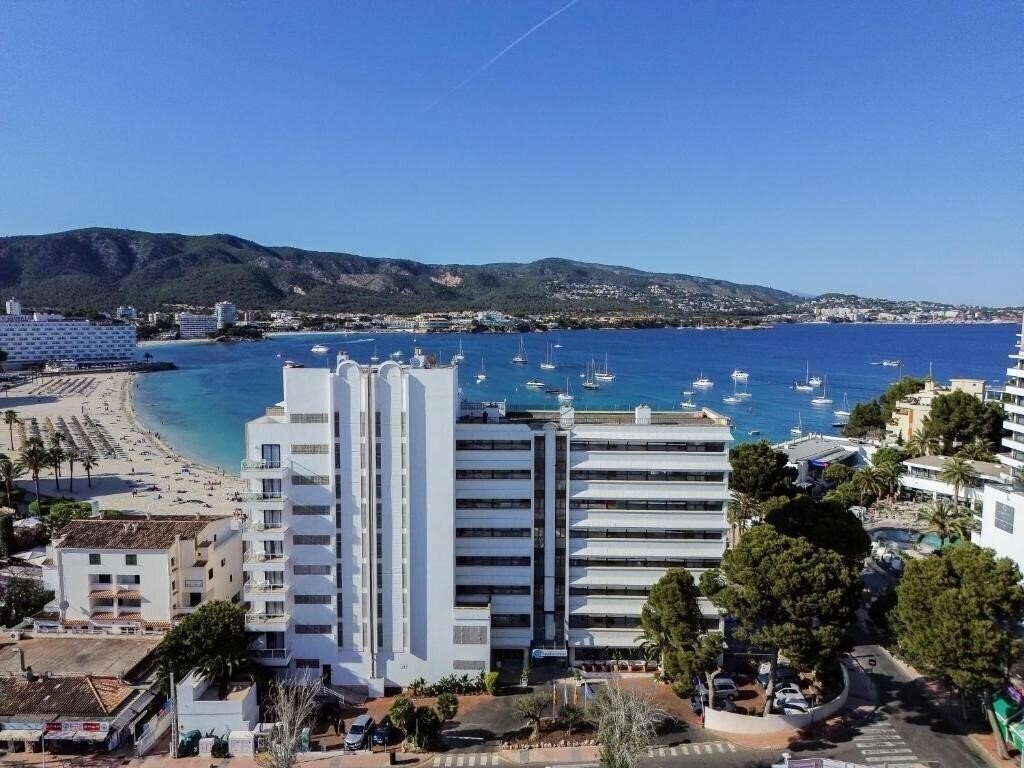 Территория Seramar Comodoro Playa 4*