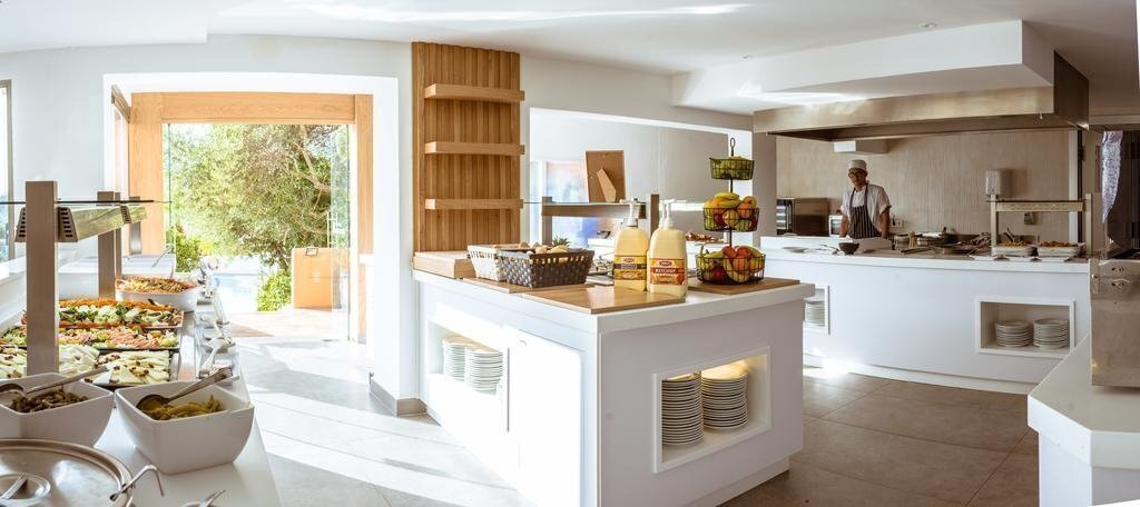 Територія Apartamentos Playa Ferrera 2*