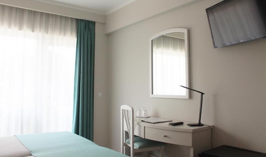 Апартаменты Hotel Creta 3*