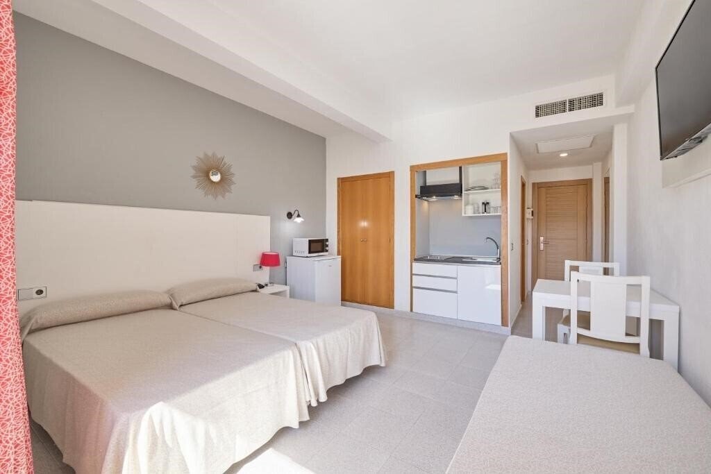 Апартаменты Isla Del Sol 2*