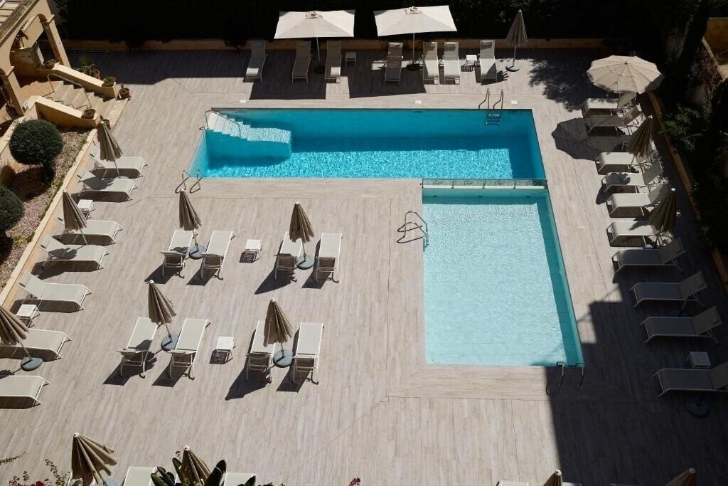 Отель Isla Del Sol 2*