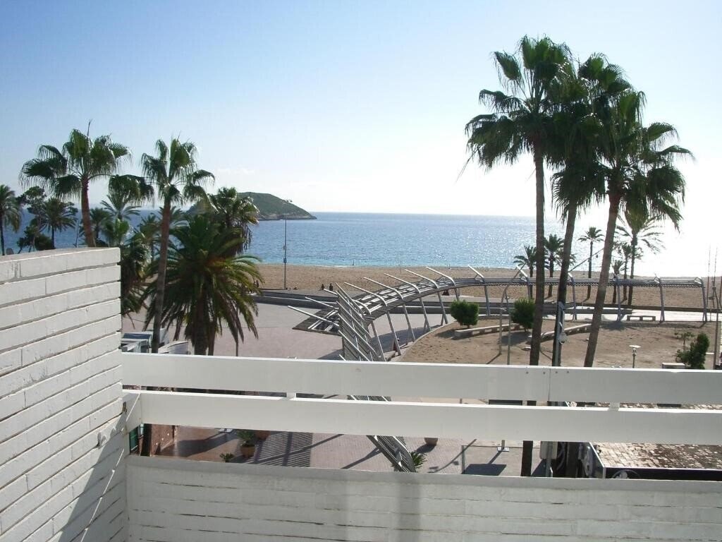 Панорама Magaluf Strip Apartments 2 Keys 2*