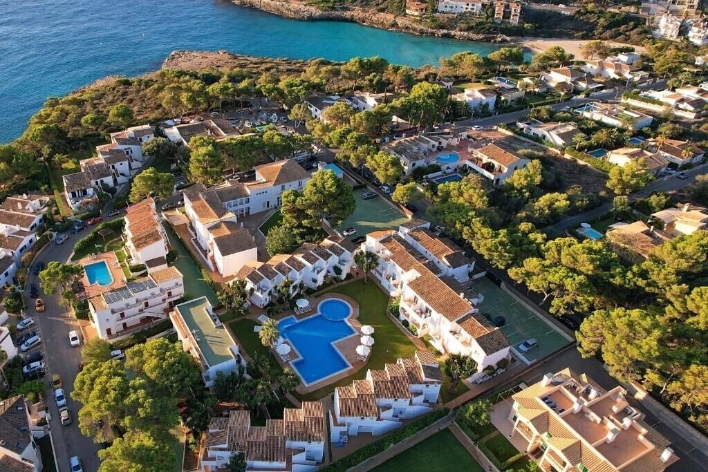 Территория Apartamentos Vista Alegre Mallorca (ex. Pierre & Vacances Residence Mallorca Vista Alegre) 2*