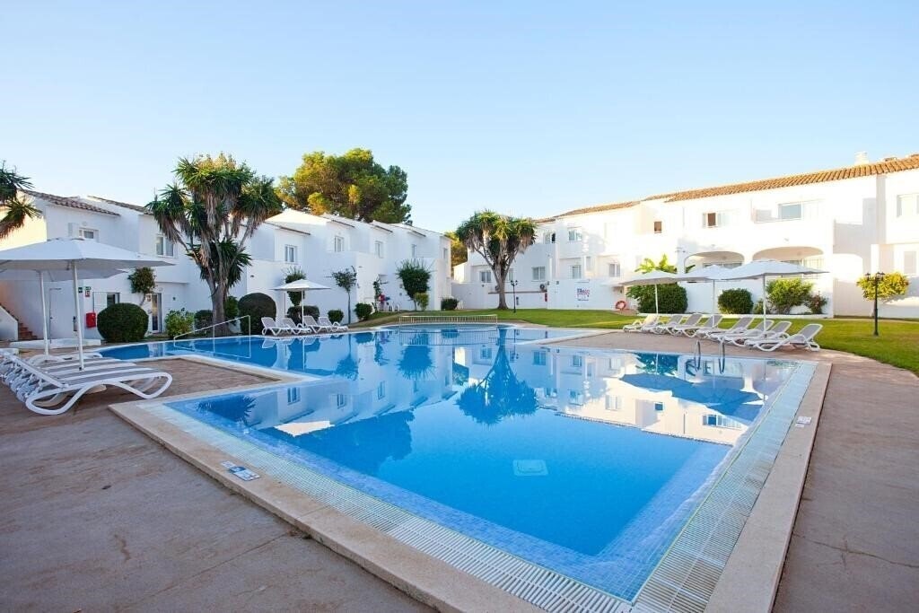 Панорама Apartamentos Vista Alegre Mallorca (ex. Pierre & Vacances Residence Mallorca Vista Alegre) 2*